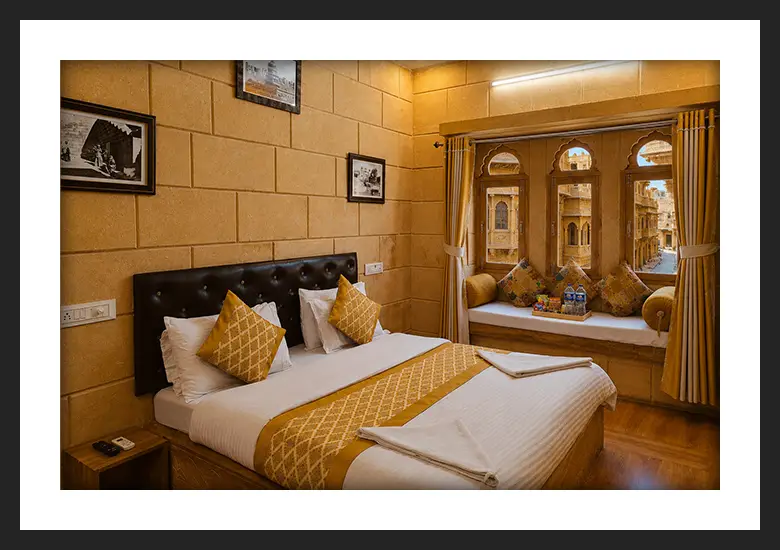 deluxe-room-with-jaisalmer-fort-view